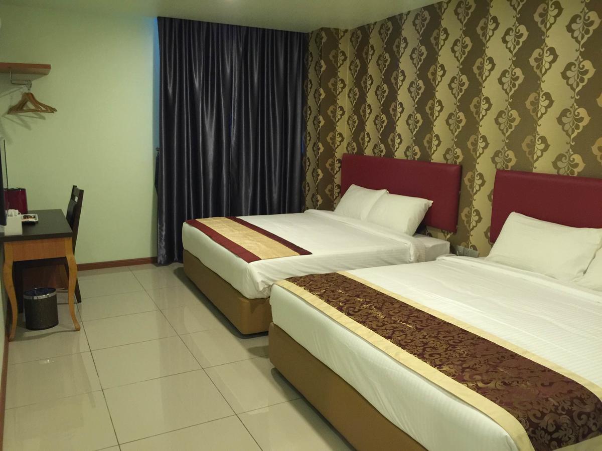 Prince33 Hotel Johor Bahru Exterior foto