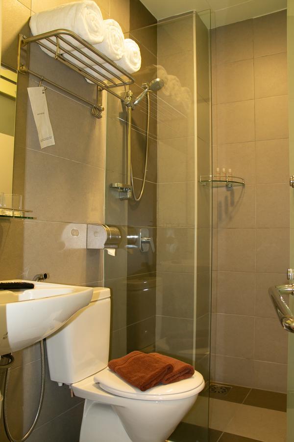 Prince33 Hotel Johor Bahru Exterior foto
