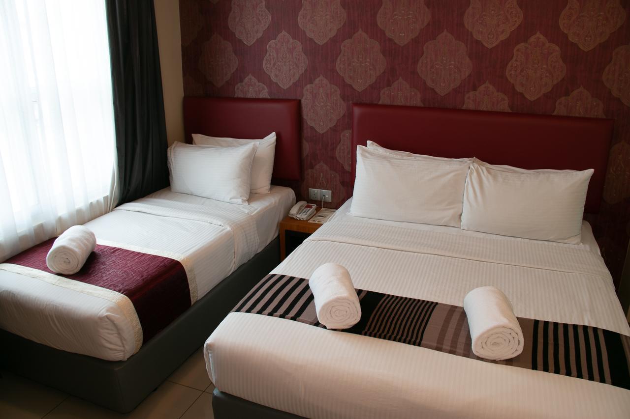 Prince33 Hotel Johor Bahru Exterior foto